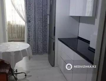2-комнатная квартира, этаж 4 из 4, 50 м²
