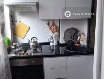2-комнатная квартира, этаж 4 из 4, 50 м²