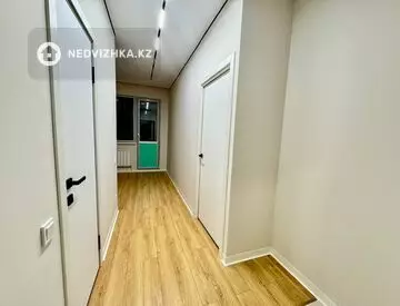 1-комнатная квартира, этаж 8 из 12, 40 м²