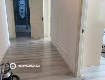 2-комнатная квартира, этаж 5 из 10, 67 м²
