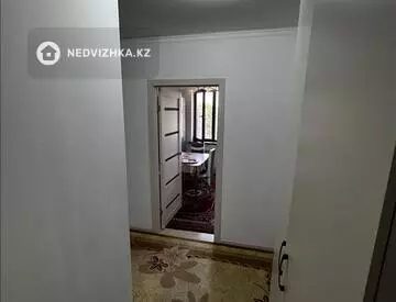 2-комнатная квартира, этаж 5 из 10, 60 м²