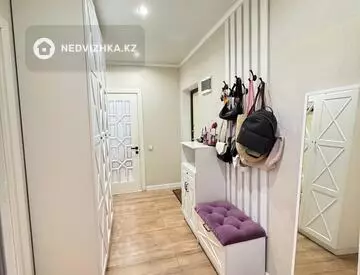 2-комнатная квартира, этаж 11 из 13, 63 м²