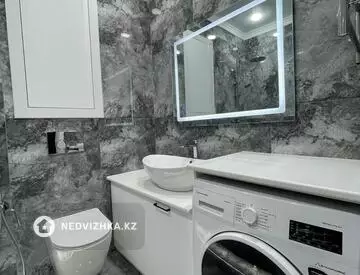 2-комнатная квартира, этаж 3 из 10, 44 м²