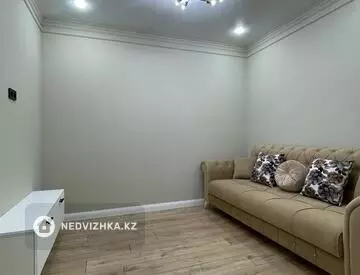 2-комнатная квартира, этаж 3 из 10, 44 м²