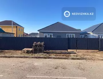 4-комнатный дом, 4 соток, 122 м²