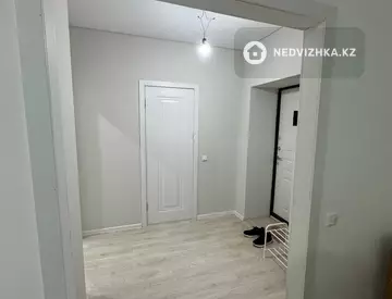 1-комнатная квартира, этаж 3 из 9, 44 м²