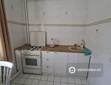 1-комнатная квартира, этаж 2 из 5, 41 м², На длительный срок