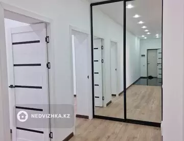3-комнатная квартира, этаж 2 из 5, 101 м²
