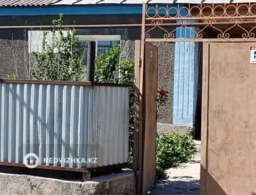 4-комнатный дом, 10 соток, 80 м²