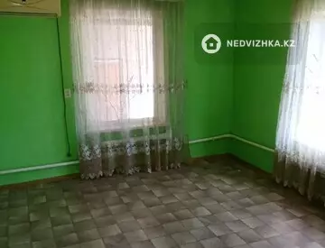 4-комнатный дом, 10 соток, 80 м²