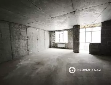 2-комнатная квартира, этаж 1 из 9, 71 м²