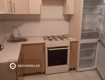 2-комнатная квартира, этаж 3 из 5, 54 м²