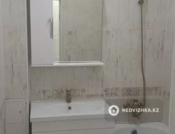 2-комнатная квартира, этаж 8 из 8, 76 м²