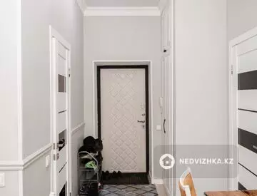 2-комнатная квартира, этаж 3 из 9, 35 м²