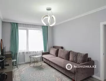 2-комнатная квартира, этаж 4 из 9, 55 м²