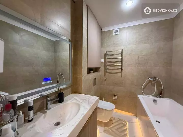 93 м², 3-комнатная квартира, этаж 2 из 8, 93 м², изображение - 1