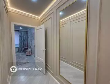 3-комнатная квартира, этаж 2 из 8, 93 м²