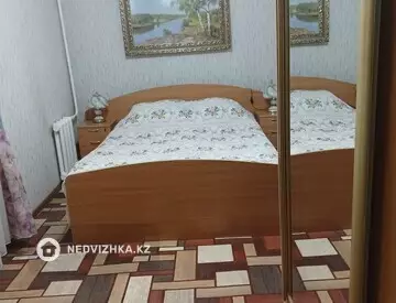2-комнатная квартира, этаж 2 из 5, 42 м²