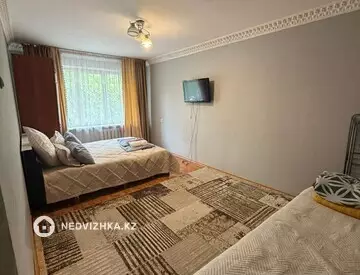 1-комнатная квартира, этаж 2 из 5, 31 м²