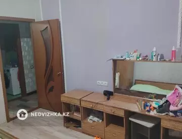 2-комнатная квартира, этаж 3 из 4, 53 м²