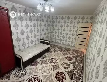 1-комнатная квартира, этаж 4 из 5, 30 м²