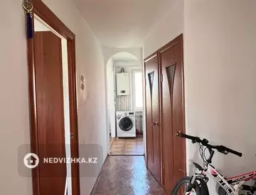 3-комнатная квартира, этаж 5 из 5, 62 м²