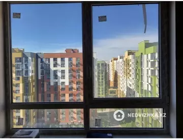 3-комнатная квартира, этаж 154 из 170, 105 м²