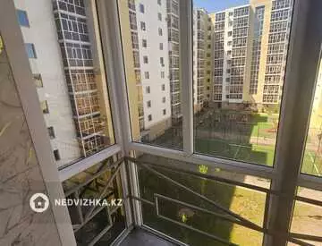 1-комнатная квартира, этаж 4 из 10, 38 м², На длительный срок