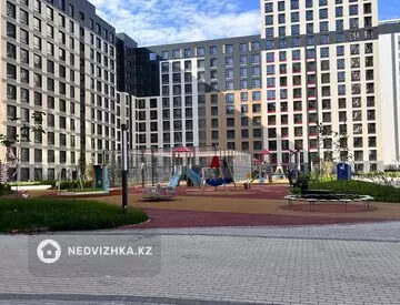 1-комнатная квартира, этаж 2 из 12, 108 м²