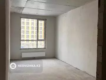 1-комнатная квартира, этаж 2 из 12, 108 м²