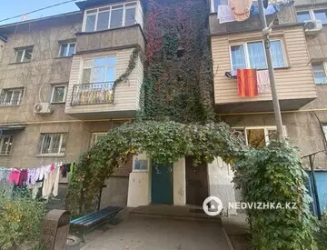 3-комнатная квартира, этаж 2 из 3, 70 м², На длительный срок