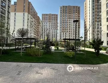 2-комнатная квартира, этаж 2 из 12, 68 м²