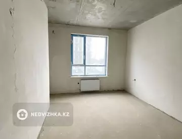 2-комнатная квартира, этаж 2 из 12, 68 м²