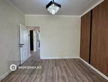 2-комнатная квартира, этаж 2 из 5, 54 м²