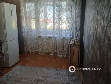2-комнатная квартира, этаж 3 из 5, 45 м²
