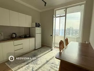 1-комнатная квартира, этаж 12 из 12, 46 м²