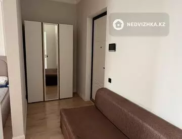 1-комнатная квартира, этаж 12 из 12, 46 м²