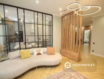 3-комнатная квартира, этаж 2 из 5, 113 м²