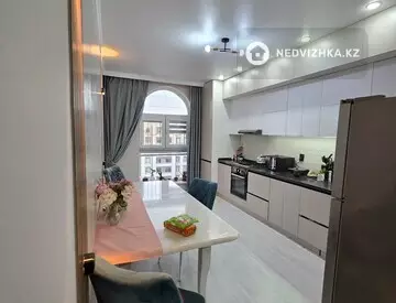 4-комнатная квартира, этаж 11 из 11, 105 м²