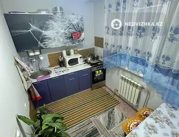 3-комнатная квартира, этаж 5 из 5, 57 м²