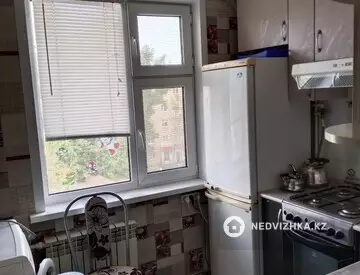 3-комнатная квартира, этаж 5 из 6, 63 м²