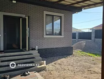 4-комнатный дом, 6 соток, 72 м²