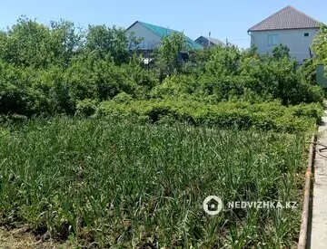 2-комнатная дача, 8 соток, 100 м²