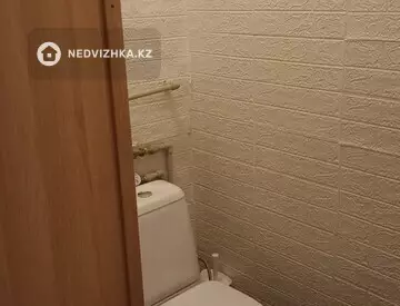 1-комнатная квартира, этаж 3 из 5, 40 м², На длительный срок