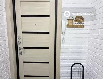 1-комнатная квартира, этаж 8 из 10, 42 м²