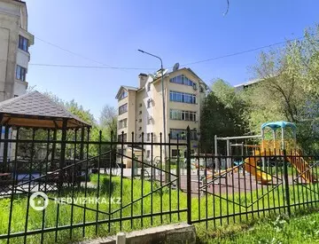 3-комнатная квартира, этаж 2 из 5, 68 м²