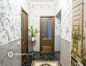 9-комнатная квартира, этаж 9 из 9, 70 м²