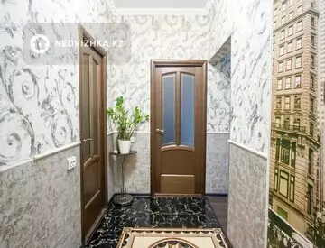 9-комнатная квартира, этаж 9 из 9, 70 м²