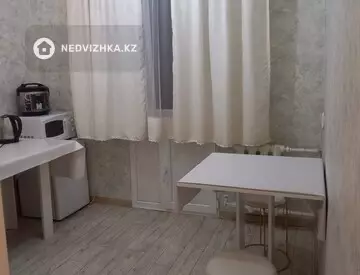 1-комнатная квартира, этаж 2 из 5, 60 м², Посуточно