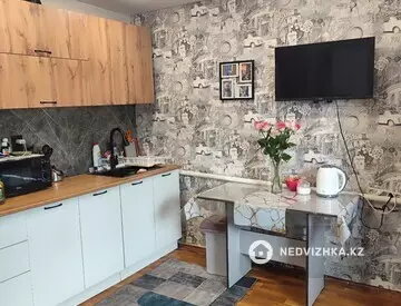 3-комнатный дом, 6 соток, 60 м²